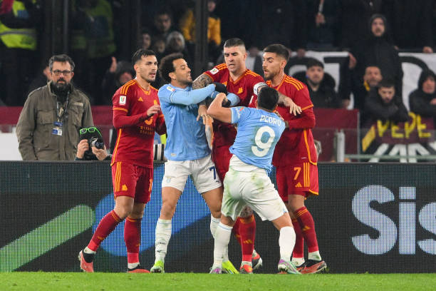 热刺的进攻 热刺的进攻