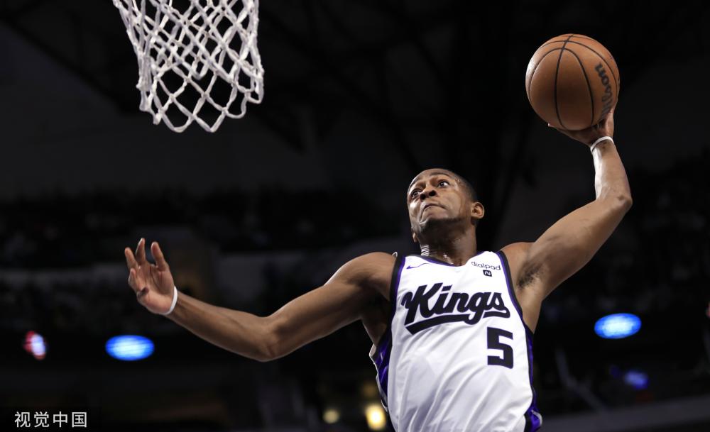 怎样的姿态 怎样的姿态